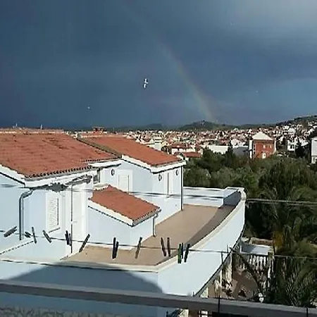 Lajci Apartmán *